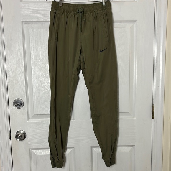 Nike Other - Nike Men's Swoosh Cuffed Joggers Olive green size Medium